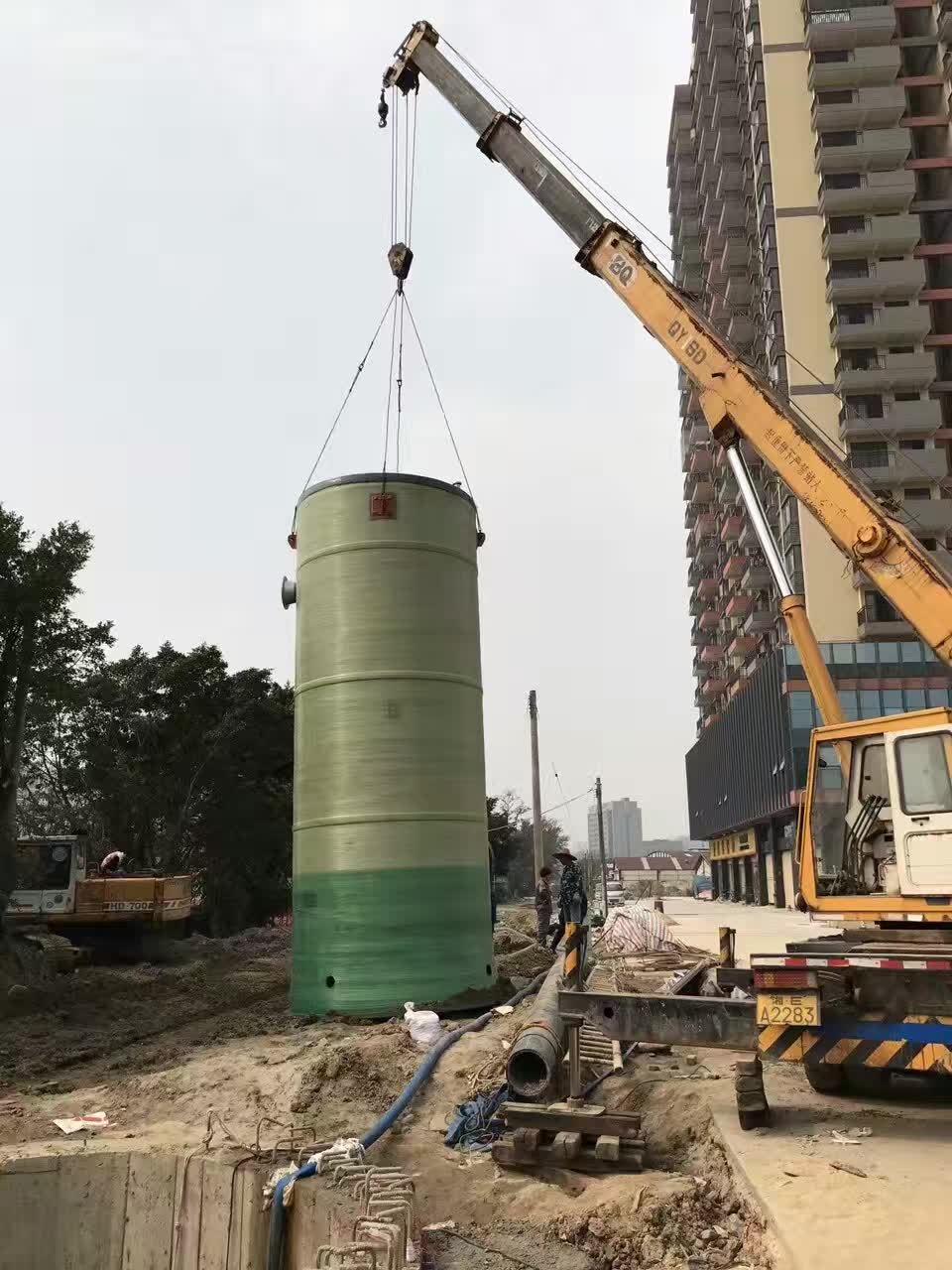 ���̰���